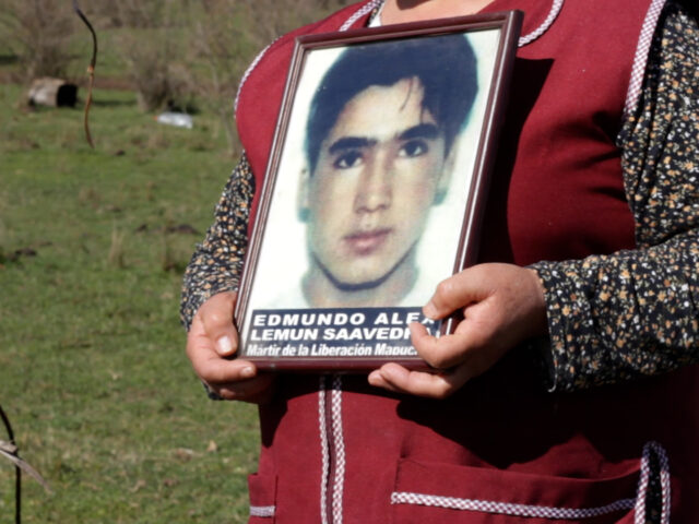 Temuco: El trato diferenciado de la justicia chilena en el libro “[IN]DEBIDO PROCESO: Persecución penal en Wallmapu”