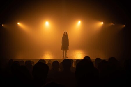 “Duelo” y “Oleaje” llegan al Cervantes con una profunda reflexión escénica sobre derechos humanos Archivo